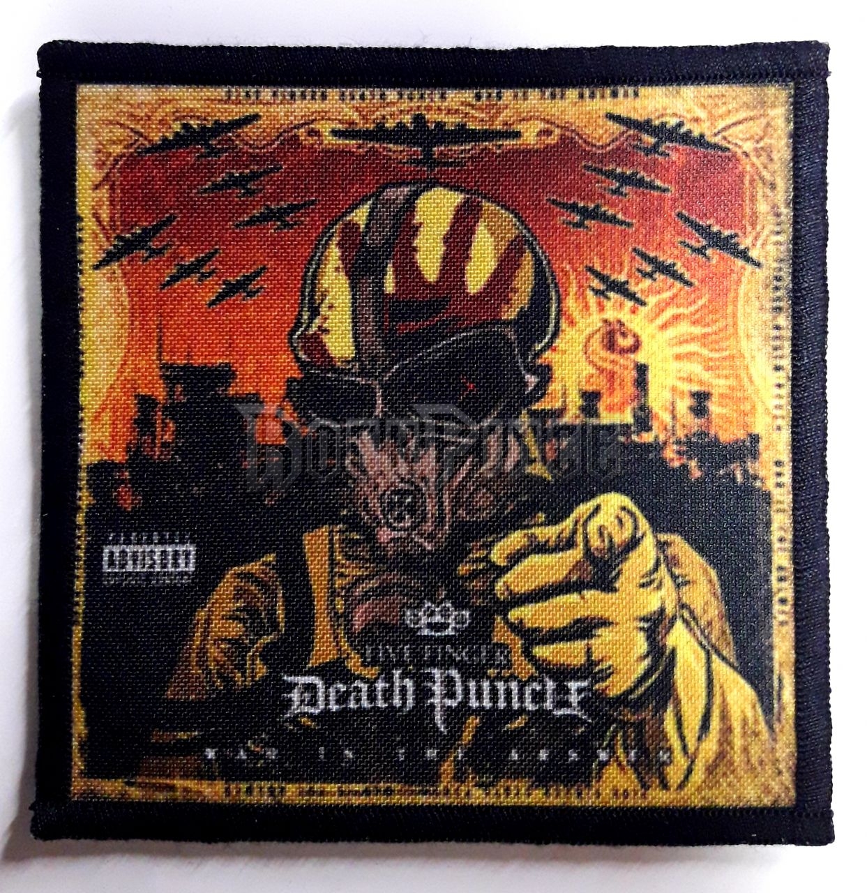 FIVE FINGER DEATH PUNCH - War Is the Answer - kisfelvarró